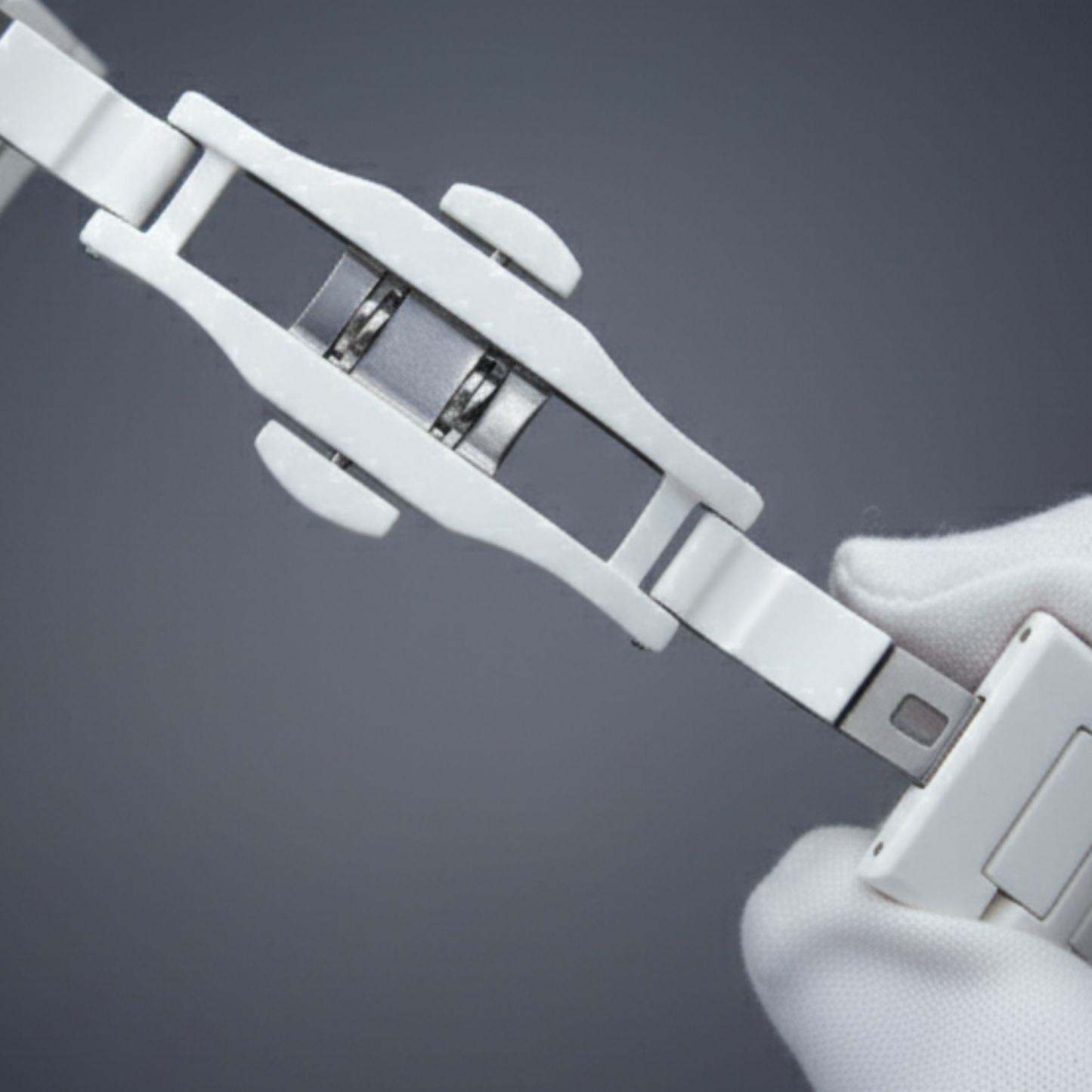 ✨Arabic Aura – White Blue Edition